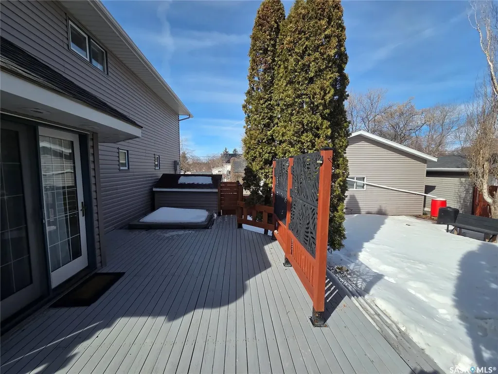 218 2nd Street E Carlyle SK S0C 0R0