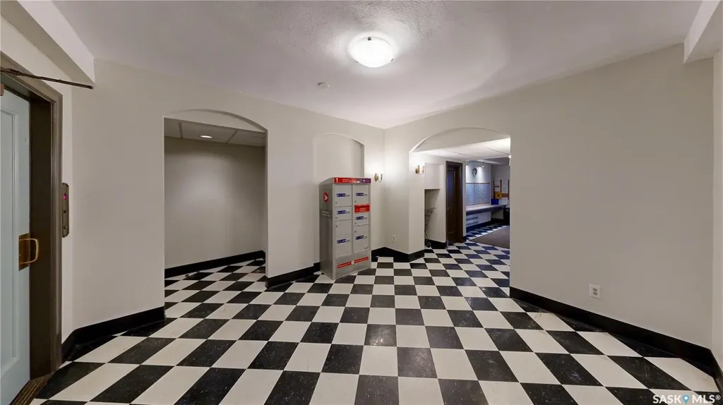 2305 Victoria Avenue Regina SK S4P 0S7