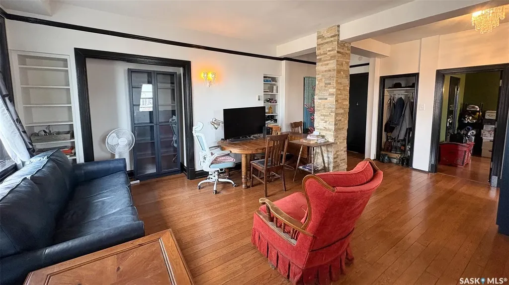 2305 Victoria Avenue Regina SK S4P 0S7