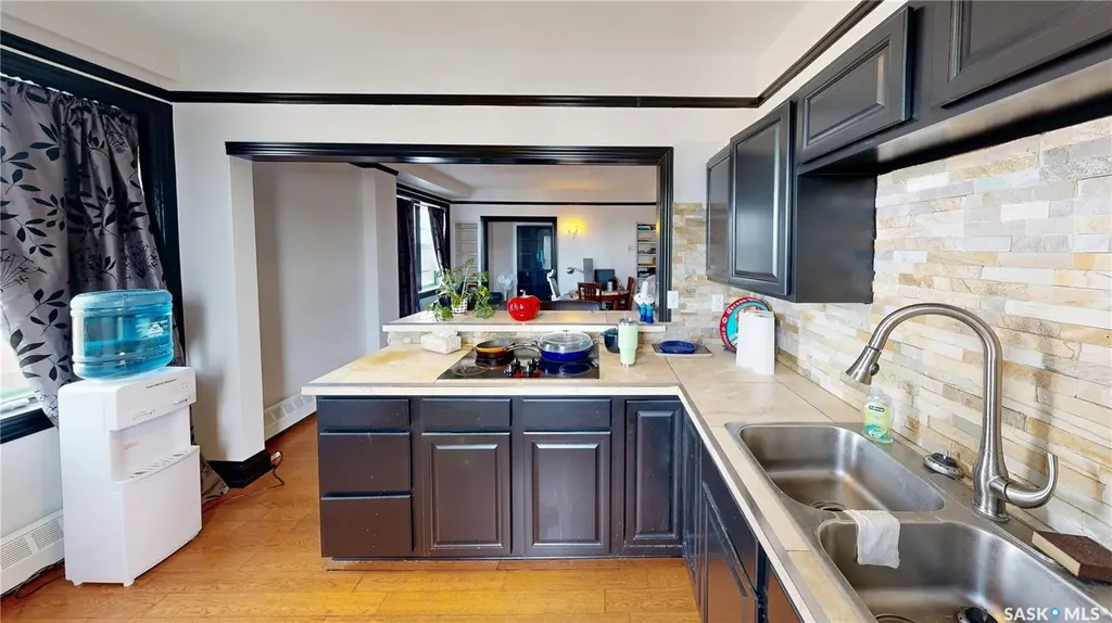 2305 Victoria Avenue Regina SK S4P 0S7