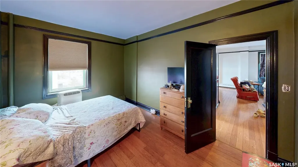 2305 Victoria Avenue Regina SK S4P 0S7