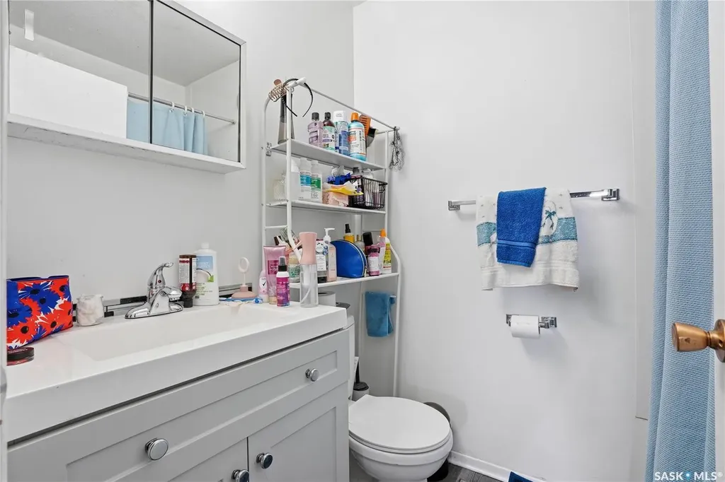 44 Mayo Street Lanigan SK S0K 2M0
