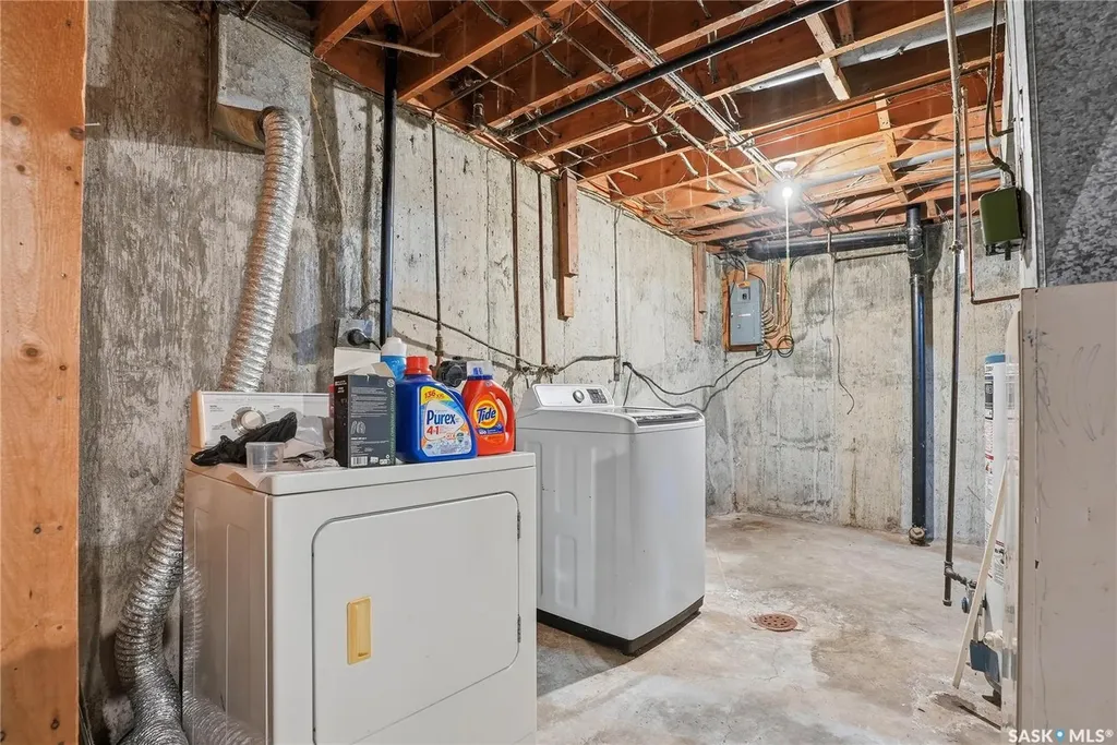 44 Mayo Street Lanigan SK S0K 2M0