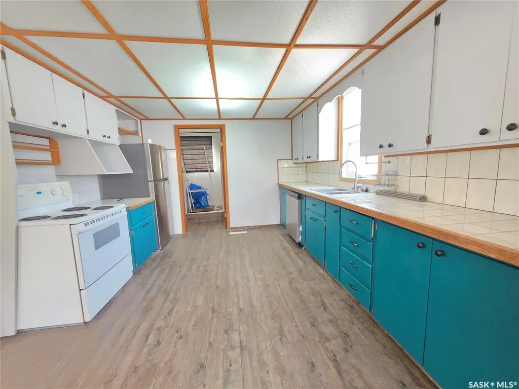 1428 Winnie Street Swift Current SK S9H 1R3