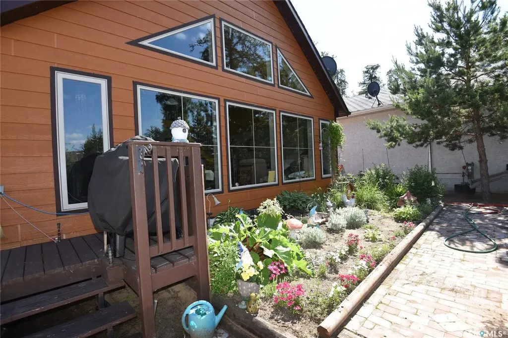 621 Pine Drive Tobin Lake SK S0E 1E0