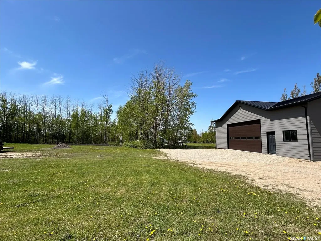 39 Pape Drive Humboldt Rm No. 370 SK S0K 2A0