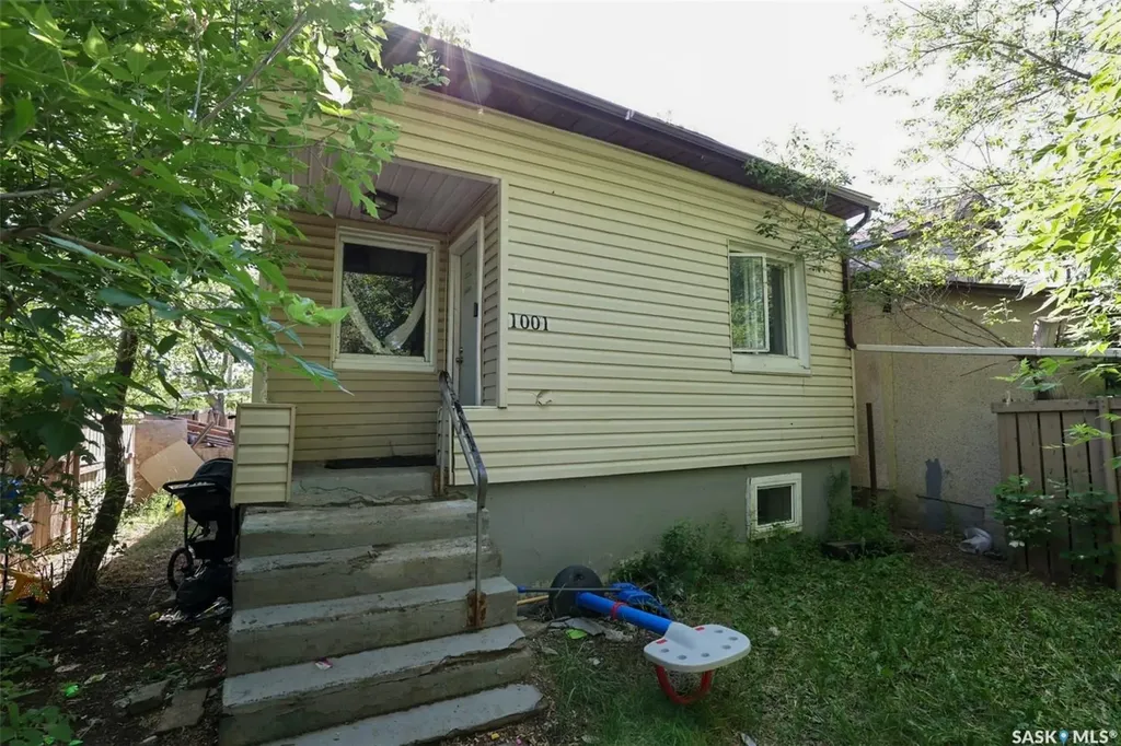 1001 Robinson Street Regina SK S4T 2M8