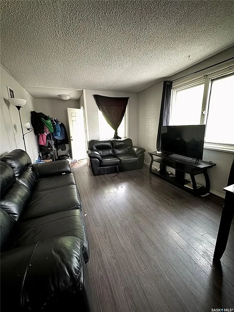 1001 Robinson Street Regina SK S4T 2M8
