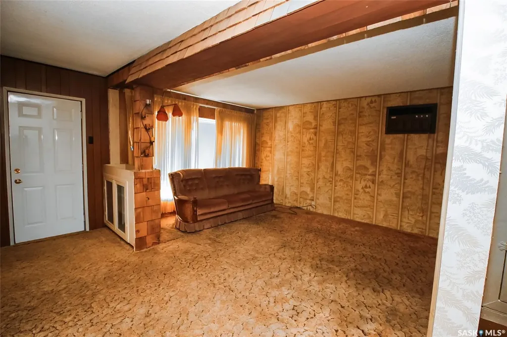216 2nd Street E Shaunavon SK S0N 2M0