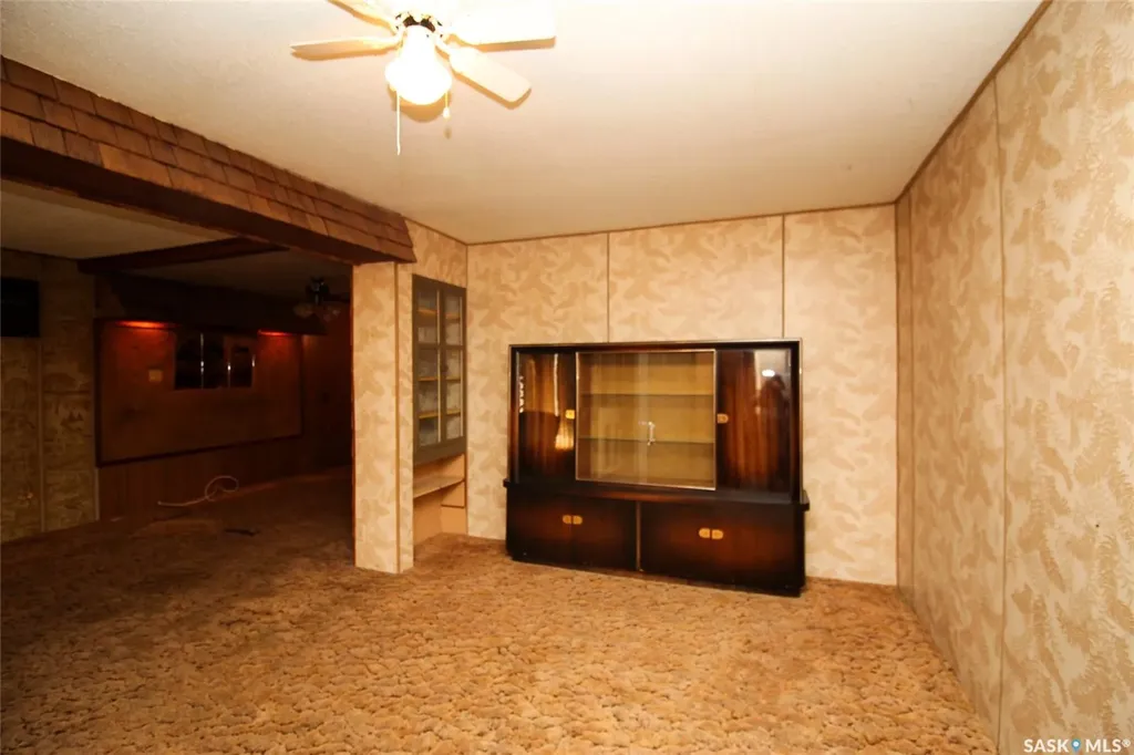 216 2nd Street E Shaunavon SK S0N 2M0