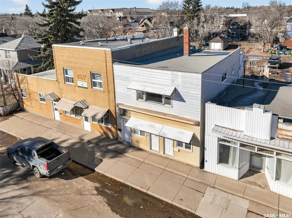 308-312 Fairford Street W Moose Jaw SK S6H 1V9
