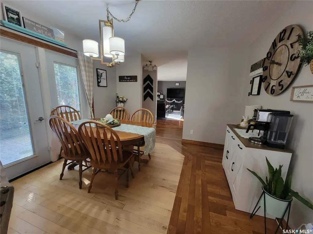 4702 Leader Street Macklin SK S0L 2C0
