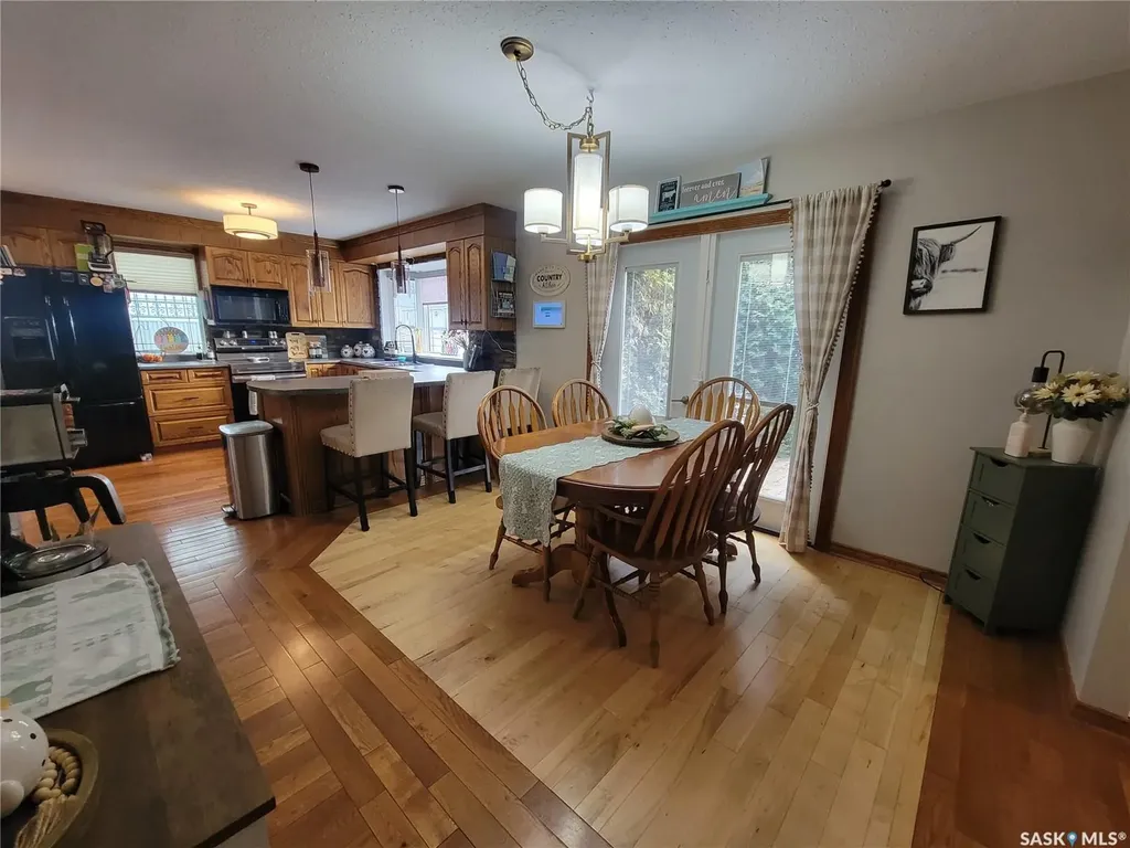 4702 Leader Street Macklin SK S0L 2C0