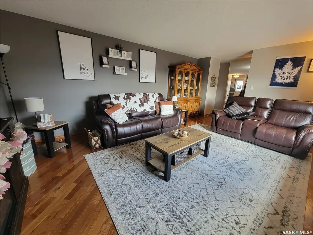 4702 Leader Street Macklin SK S0L 2C0