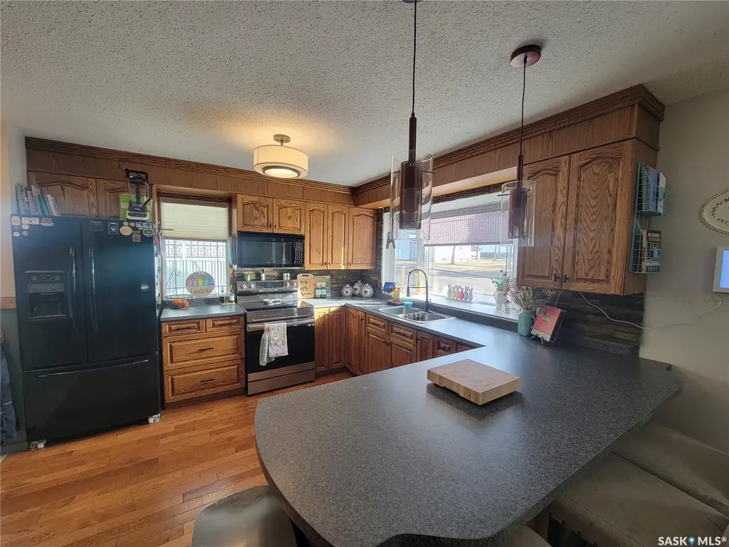 4702 Leader Street Macklin SK S0L 2C0