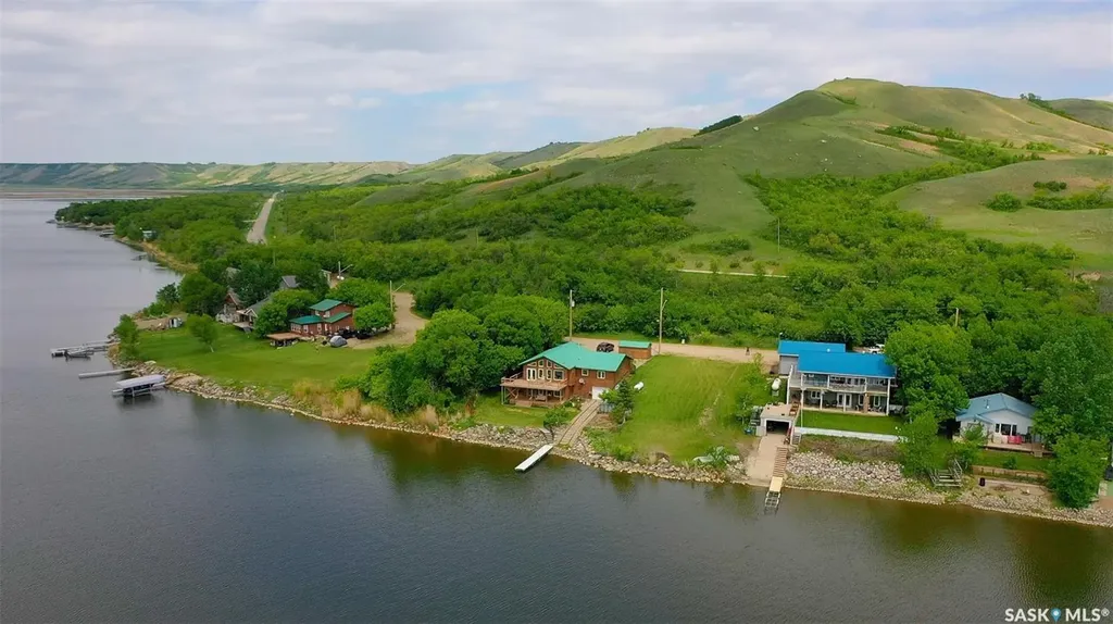 104 Elk Road Crooked Lake SK S0G 2B0