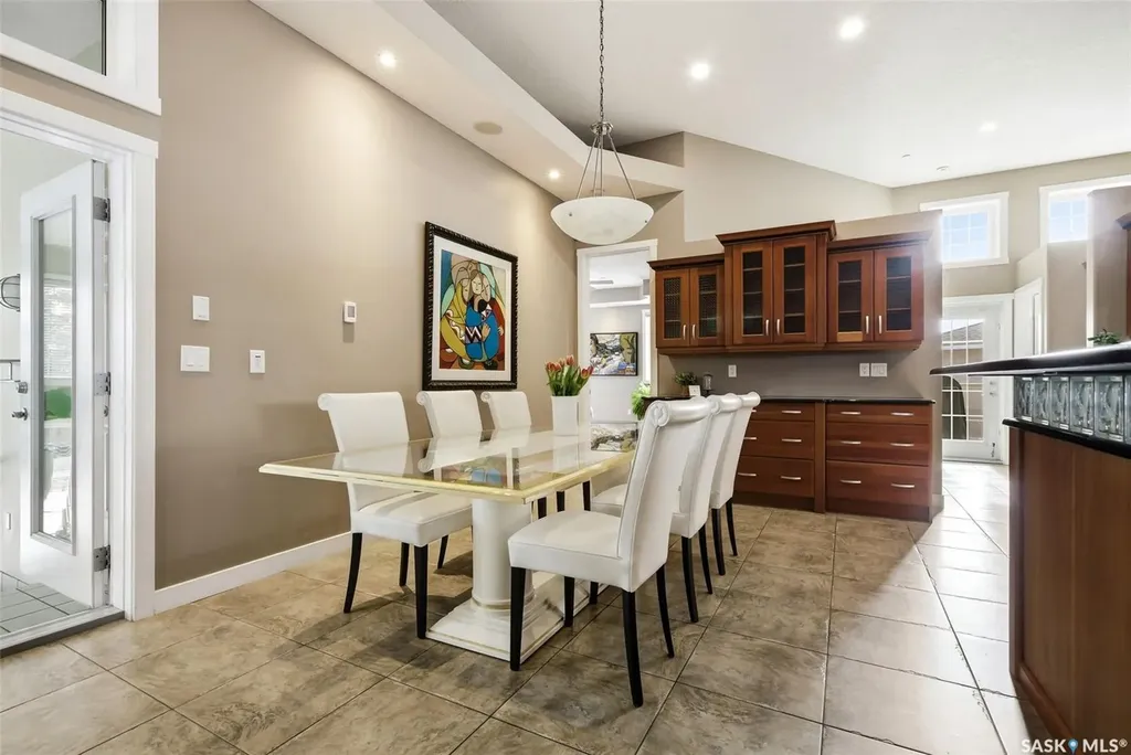 3270 Windsor Park Crescent Regina SK S4V 3B2