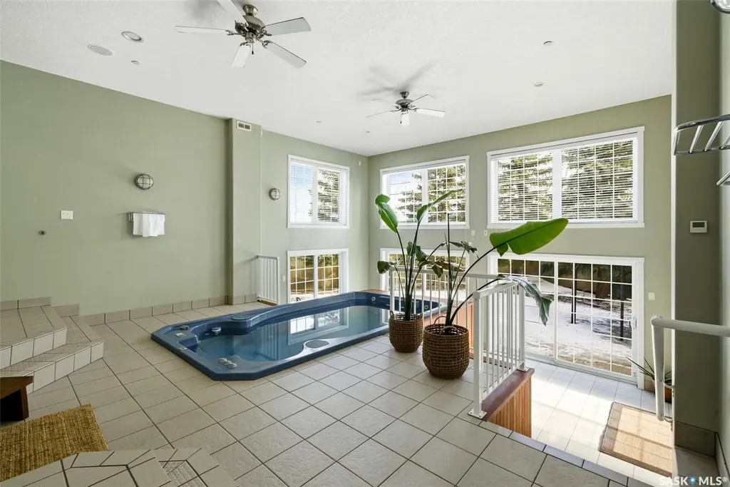 3270 Windsor Park Crescent Regina SK S4V 3B2