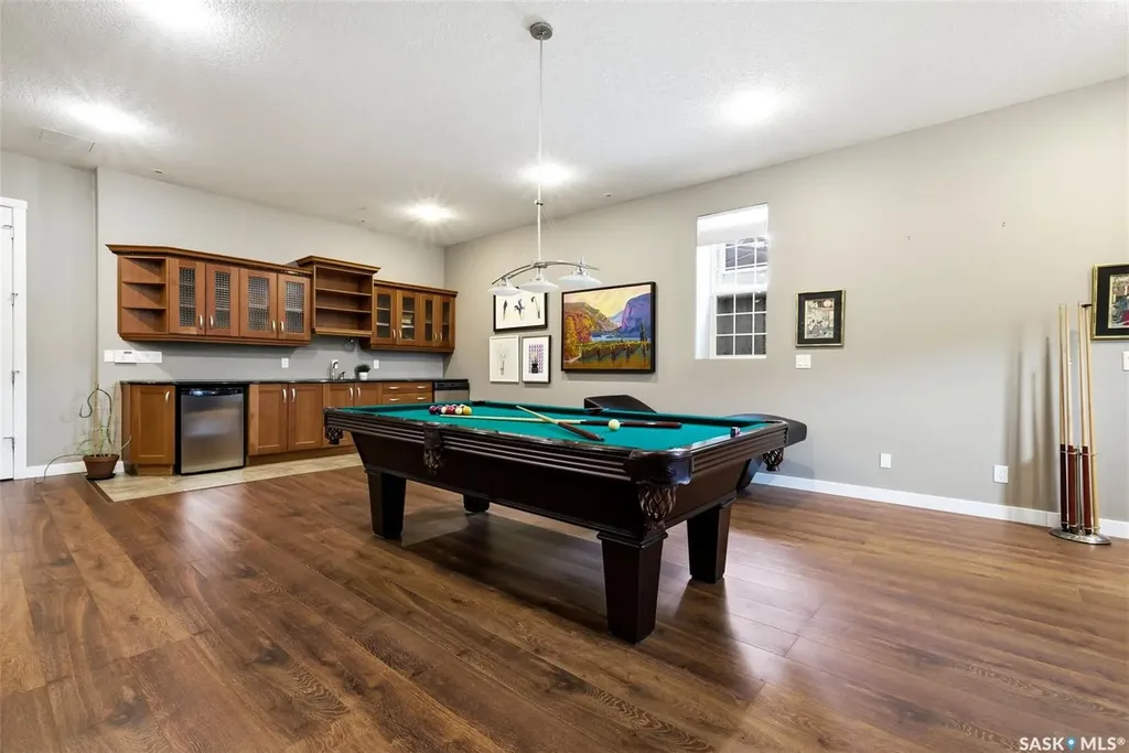 3270 Windsor Park Crescent Regina SK S4V 3B2