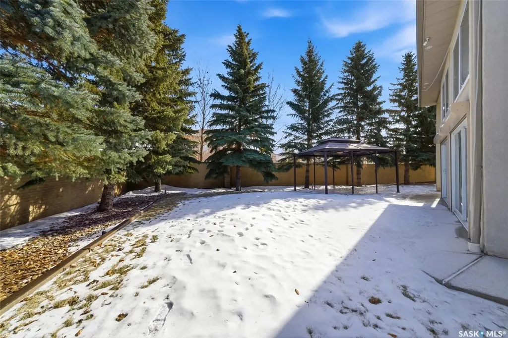 3270 Windsor Park Crescent Regina SK S4V 3B2