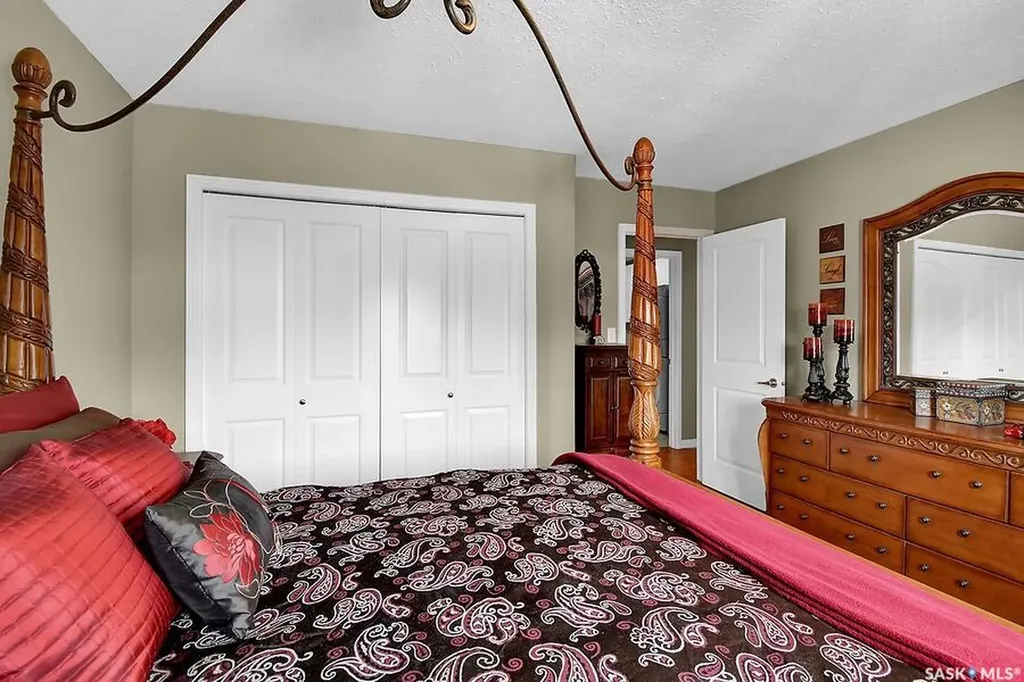 107 3rd Street S Wakaw SK S0K 4P0