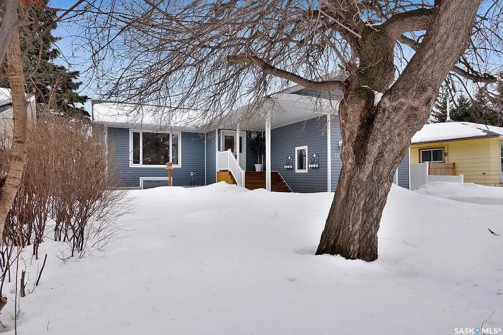 107 3rd Street S Wakaw SK S0K 4P0