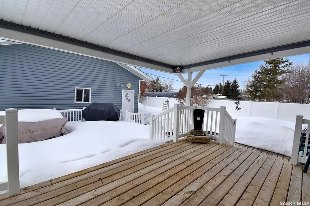 107 3rd Street S Wakaw SK S0K 4P0
