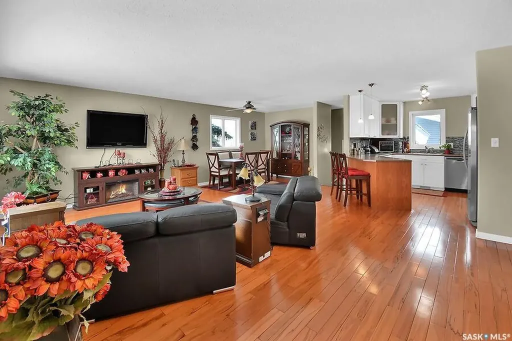 107 3rd Street S Wakaw SK S0K 4P0