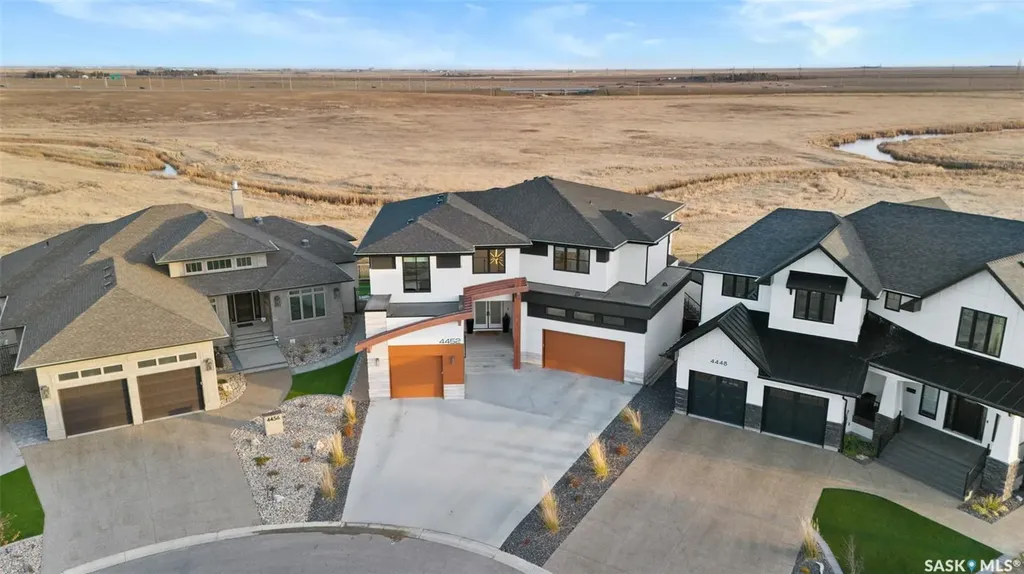 4452 Wild Rose Drive Regina SK S4V 3V6