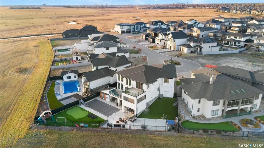4452 Wild Rose Drive Regina SK S4V 3V6