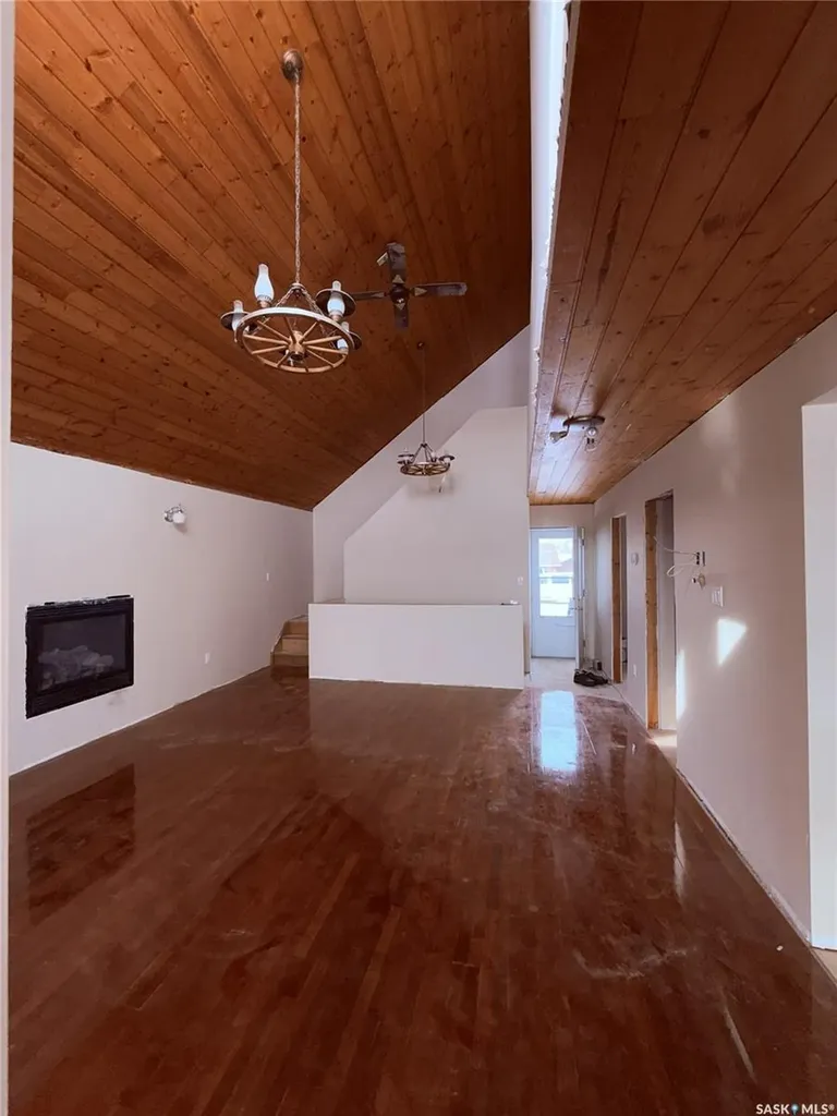 722 Aqualane Avenue Aquadeo SK S0M 1E0