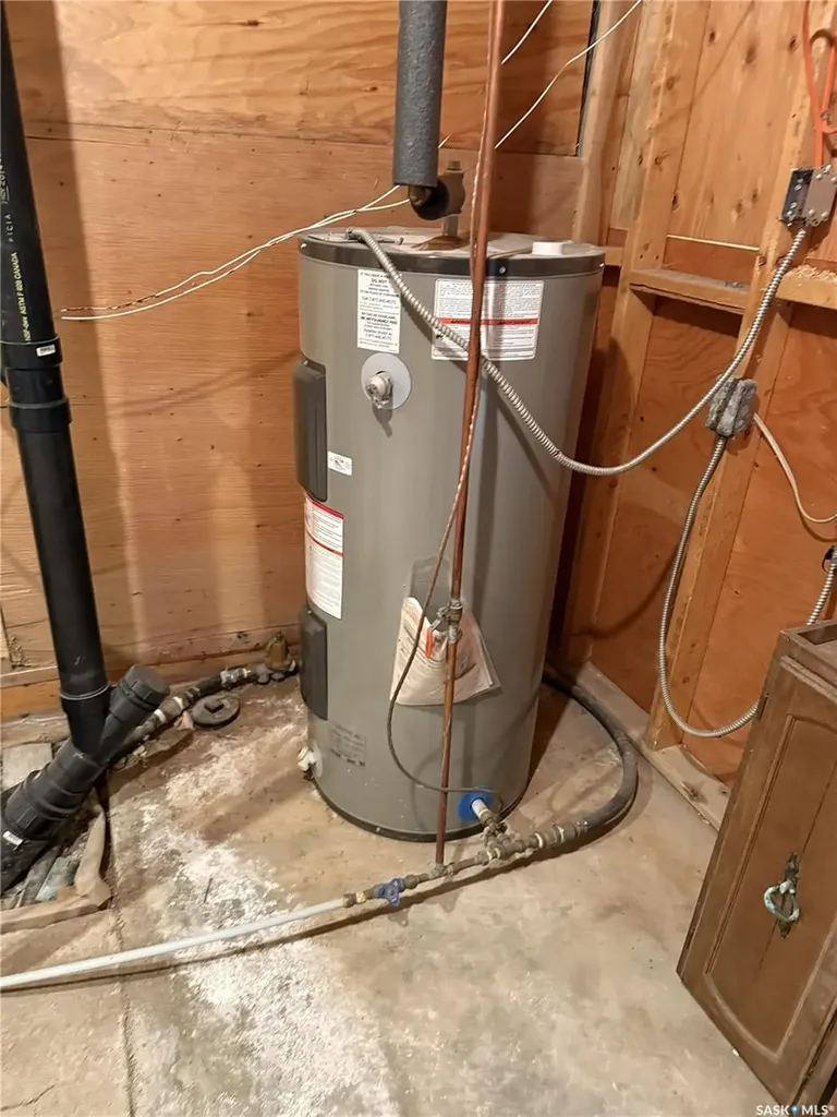 722 Aqualane Avenue Aquadeo SK S0M 1E0