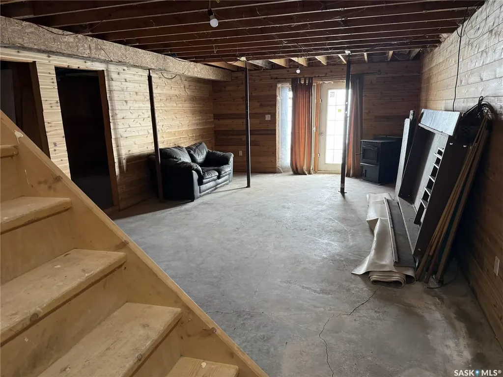 722 Aqualane Avenue Aquadeo SK S0M 1E0