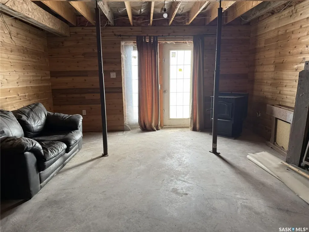 722 Aqualane Avenue Aquadeo SK S0M 1E0