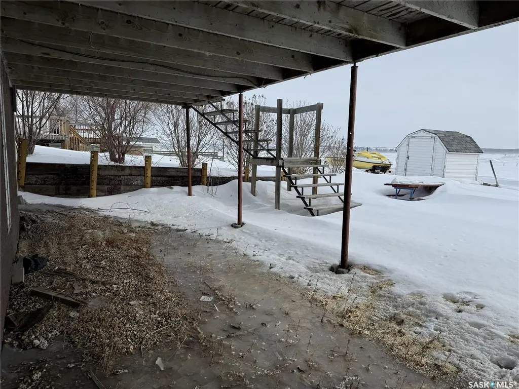 722 Aqualane Avenue Aquadeo SK S0M 1E0