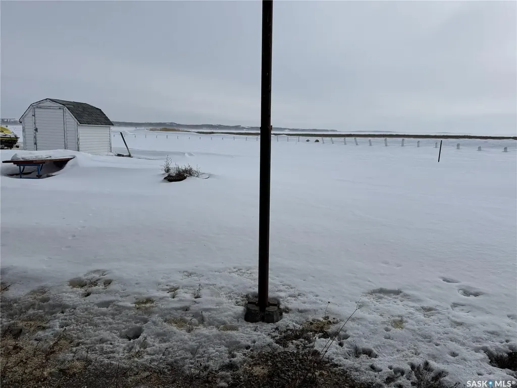 722 Aqualane Avenue Aquadeo SK S0M 1E0