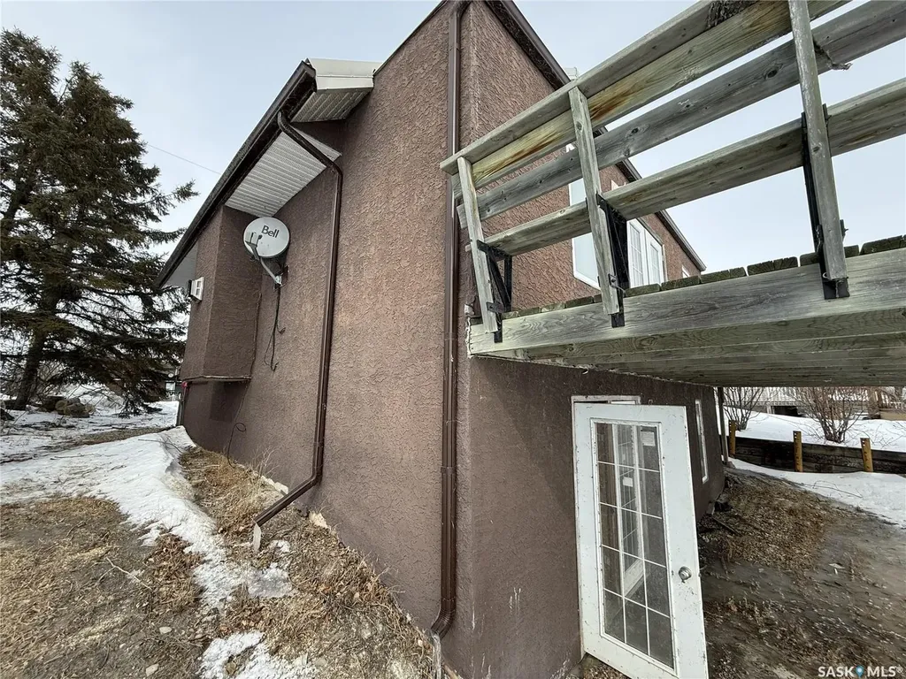 722 Aqualane Avenue Aquadeo SK S0M 1E0
