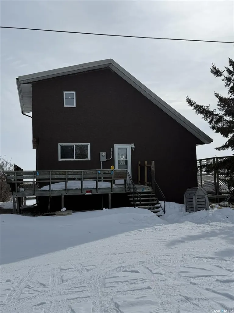 722 Aqualane Avenue Aquadeo SK S0M 1E0