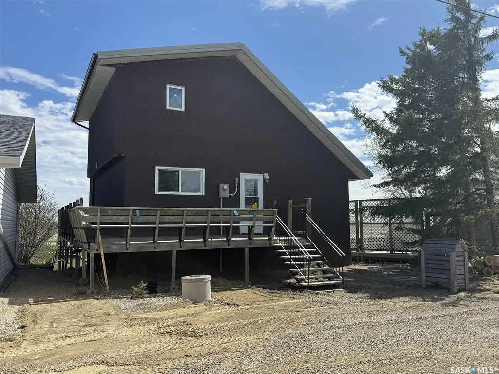 722 Aqualane Avenue Aquadeo SK S0M 1E0
