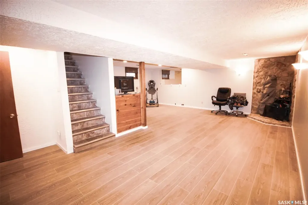 851 2nd Street E Shaunavon SK S0N 2M0