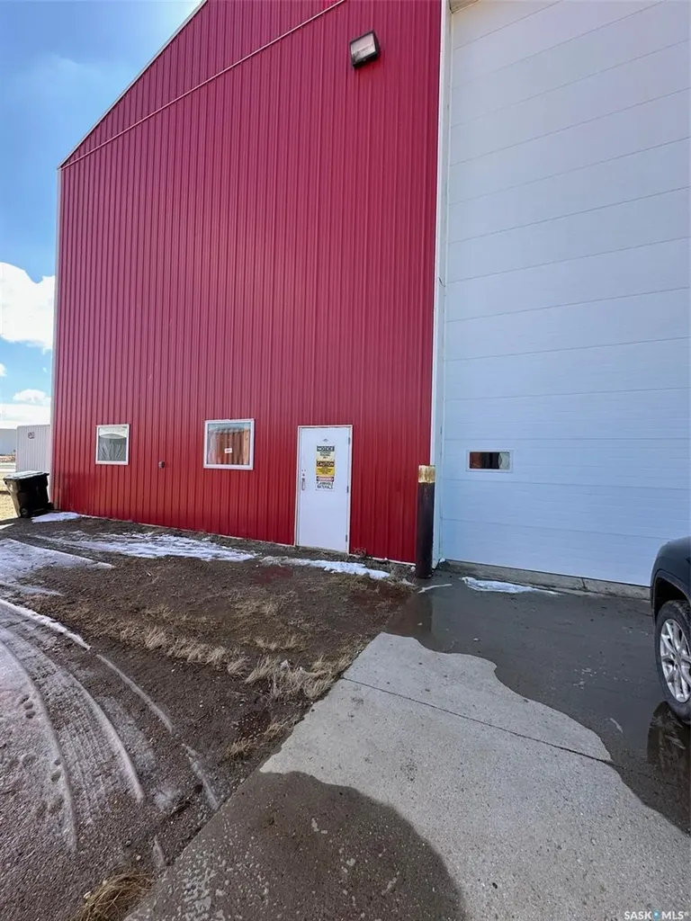 102 Industrial Drive Bienfait SK S0C 0M0
