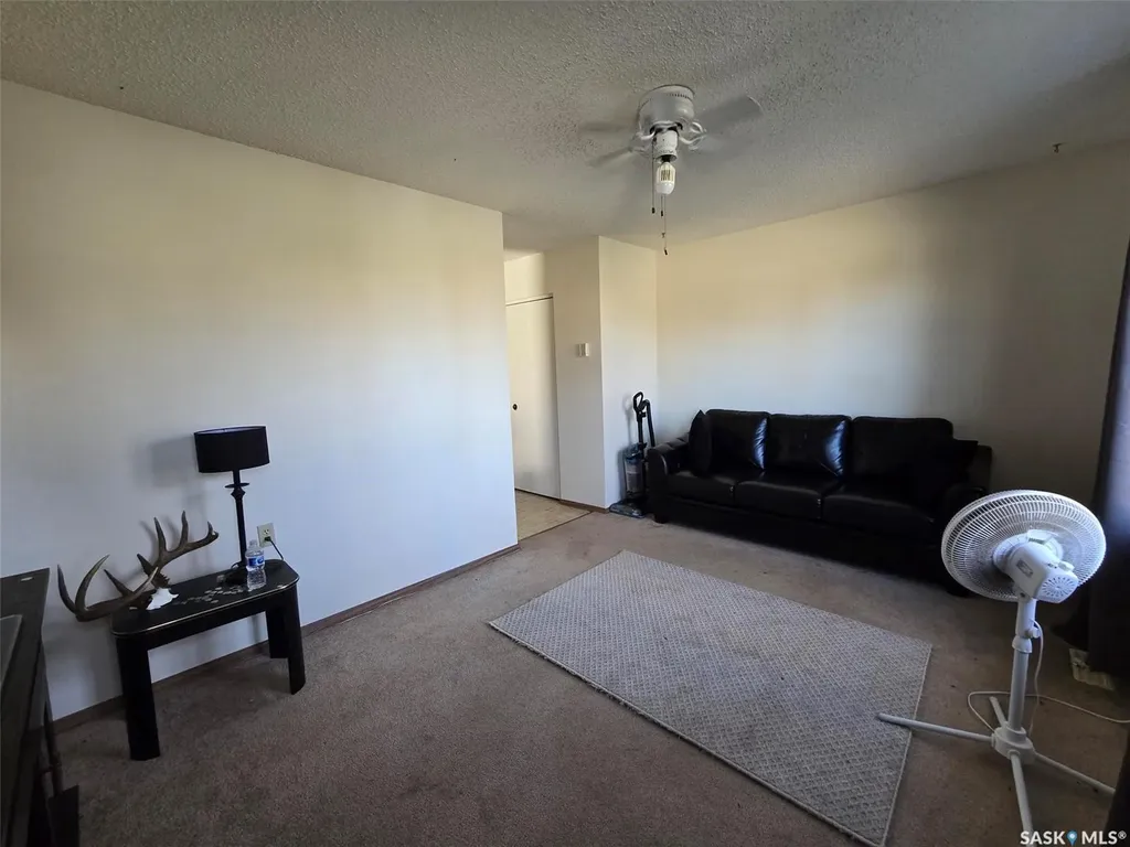 415 Calgary Street Broadview SK S0G 0K0