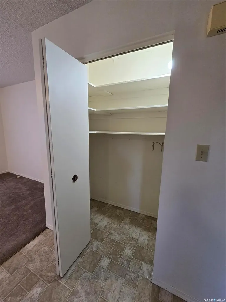 415 Calgary Street Broadview SK S0G 0K0