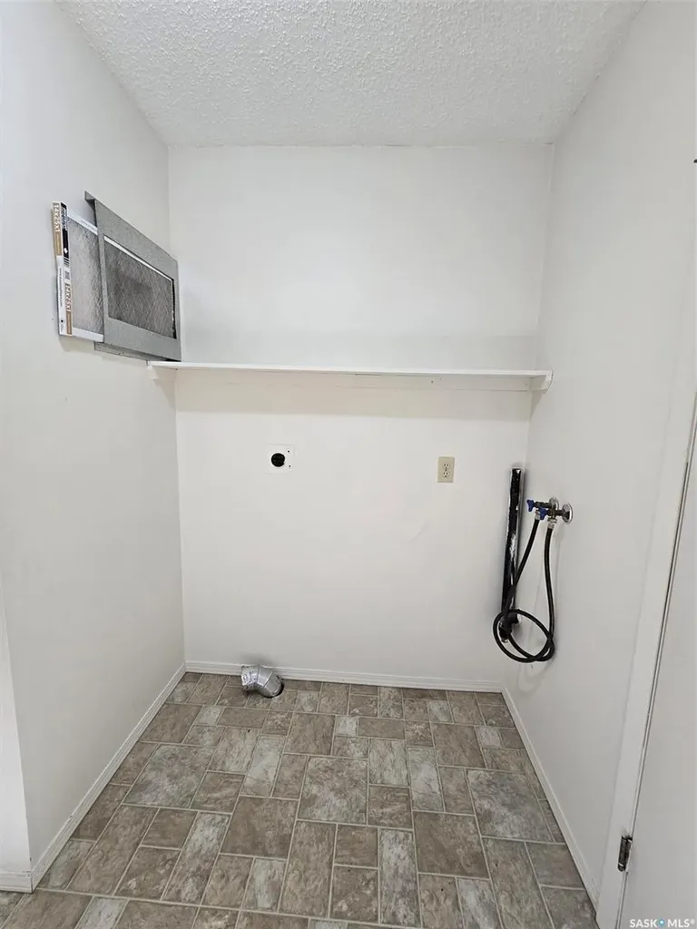 415 Calgary Street Broadview SK S0G 0K0