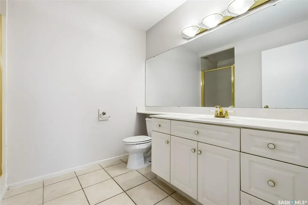 30 Dalhousie Way Regina SK S4V 0A2