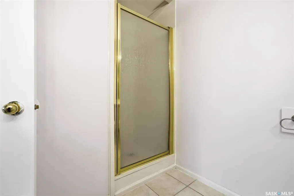 30 Dalhousie Way Regina SK S4V 0A2
