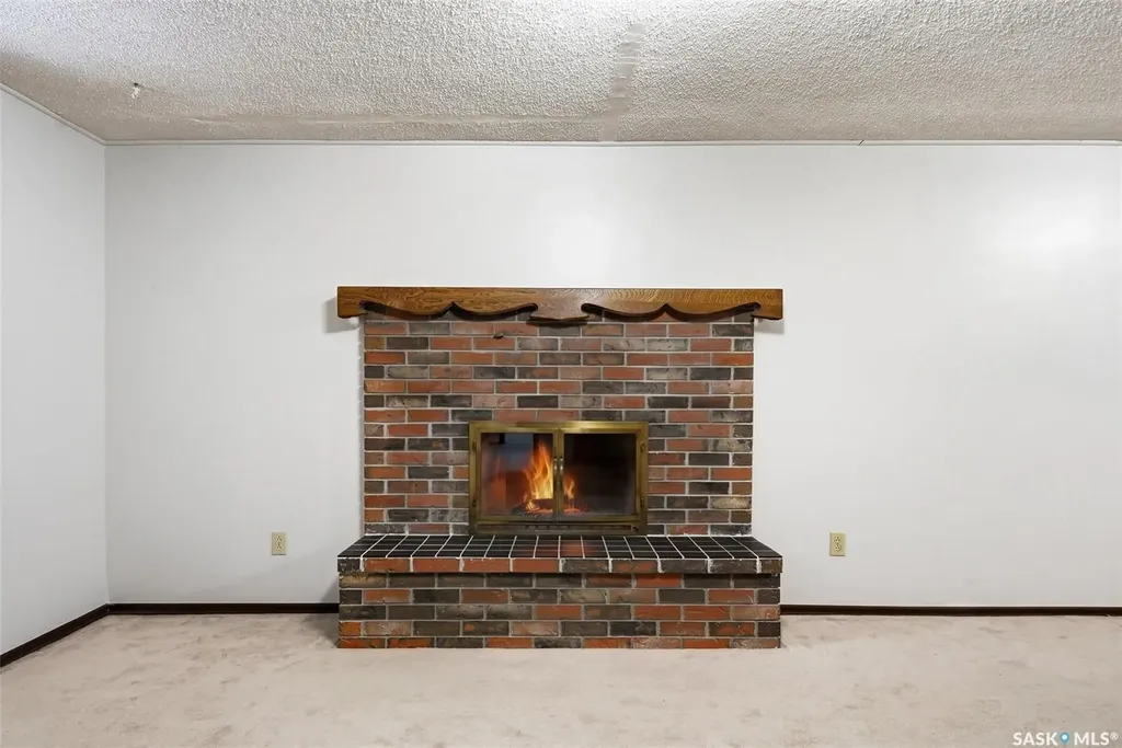 30 Dalhousie Way Regina SK S4V 0A2