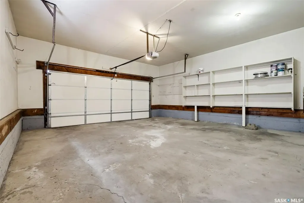 30 Dalhousie Way Regina SK S4V 0A2