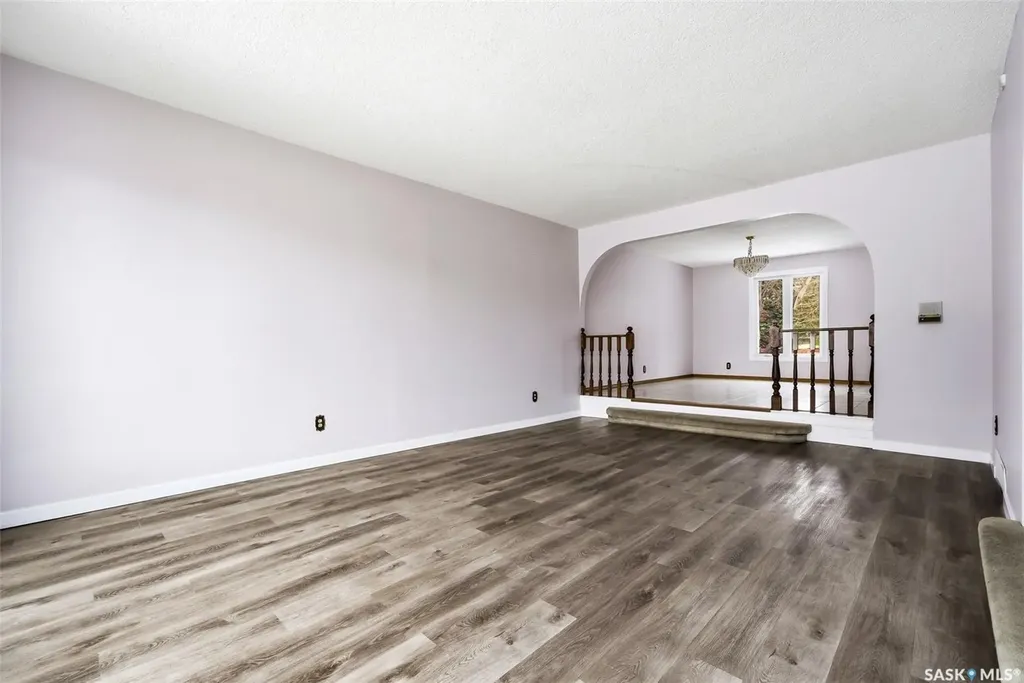 30 Dalhousie Way Regina SK S4V 0A2