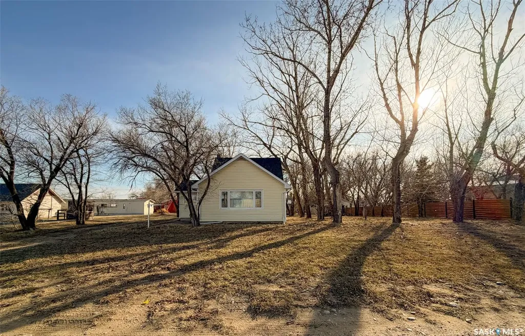 508 4th Street N Val Marie SK S0N 2T0